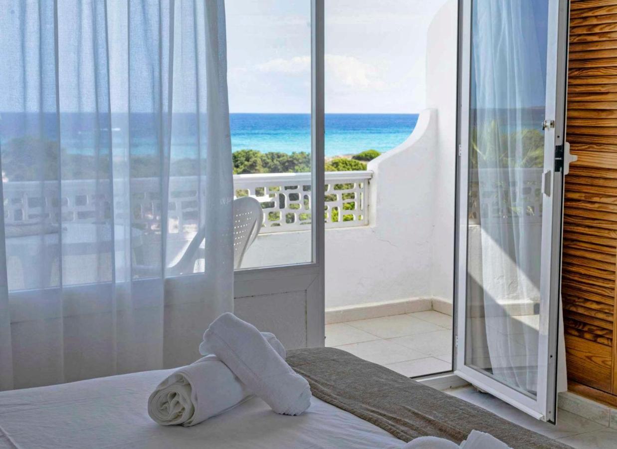 Roquetes Rooms - Formentera Break Es Pujols Exterior foto
