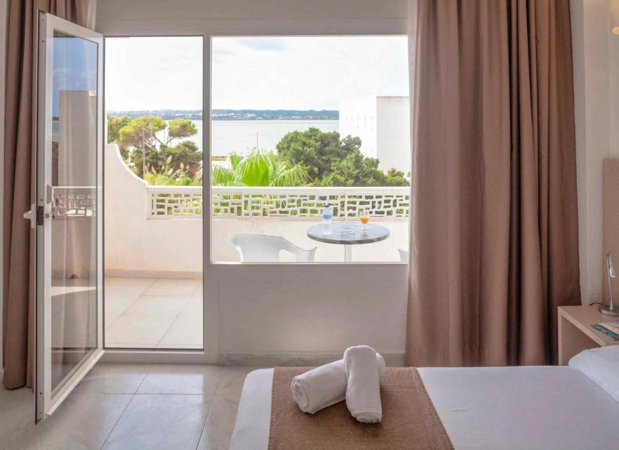 Roquetes Rooms - Formentera Break Es Pujols Exterior foto